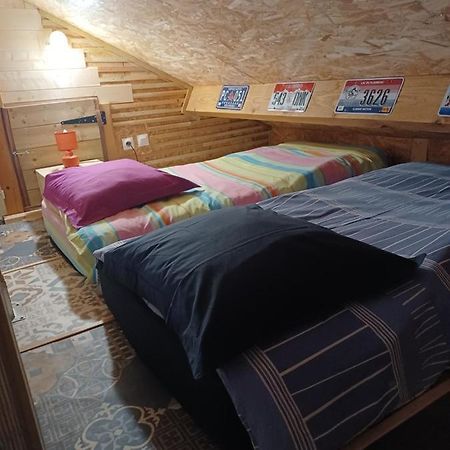 Chalet Chaleureux Avec Parking Garage Motos, Velos La Chapelle-aux-Chasses Exterior foto